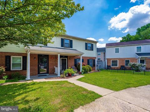 209 Hope Cir, Frederick, MD 21701