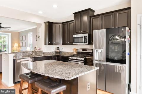 9079 Mcpherson St, Frederick, MD 21704 photo 2