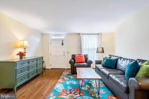 42 E South St, Frederick, MD 21701 photo 5