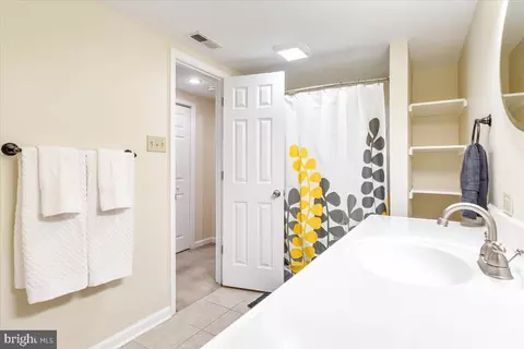 42 E South St, Frederick, MD 21701 photo 26