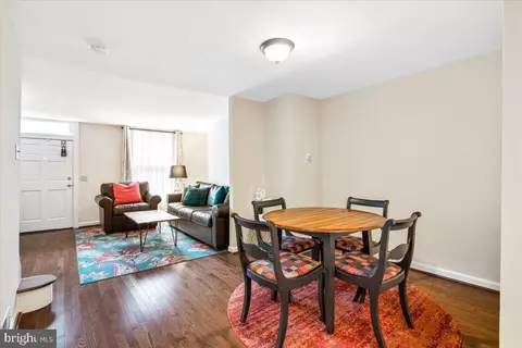 42 E South St, Frederick, MD 21701 photo 8