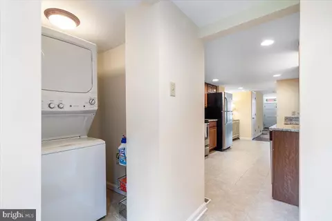 42 E South St, Frederick, MD 21701 photo 17