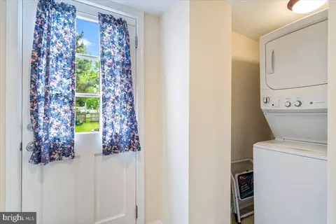 42 E South St, Frederick, MD 21701 photo 16