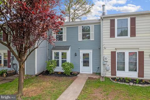 522 Riggs Ct, Frederick, MD 21703