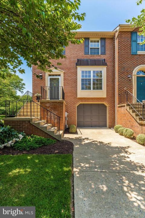 8263 Waterside Ct, Frederick, MD 21701 photo 6