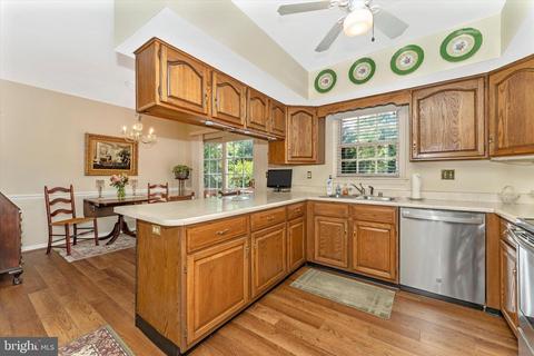 8263 Waterside Ct, Frederick, MD 21701 photo 43