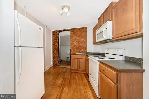 403 S W W, Frederick, MD 21701 photo 10
