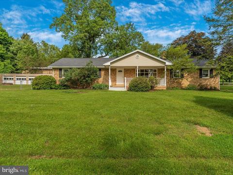 8549 Rocky Springs Rd, Frederick, MD 21702