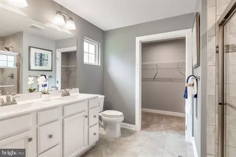2589 Lamplighter Dr, Frederick, MD 21702 photo 7