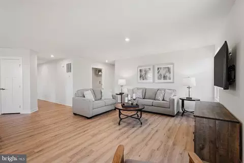 2589 Lamplighter Dr, Frederick, MD 21702 photo 11