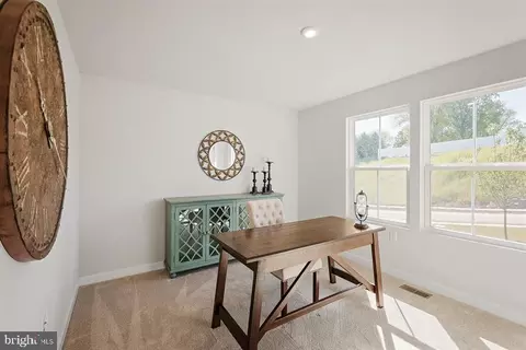 2589 Lamplighter Dr, Frederick, MD 21702 photo 13