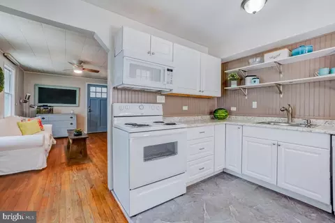322 Willow Ave, Frederick, MD 21701 photo 13