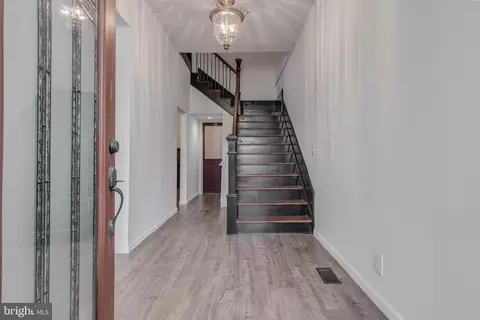 115 E Potomac St, Brunswick, MD 21716 photo 4