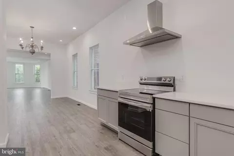 115 E Potomac St, Brunswick, MD 21716 photo 14