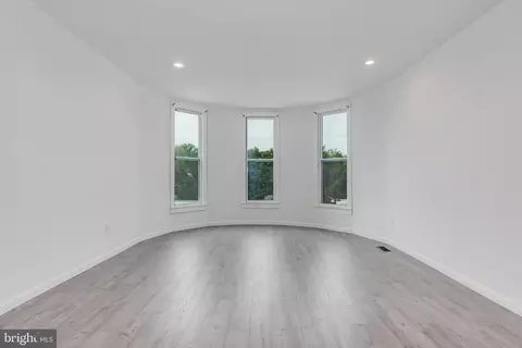 115 E Potomac St, Brunswick, MD 21716 photo 8