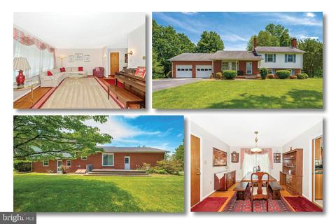 3305 Carlisle Dr, Knoxville, MD 21758