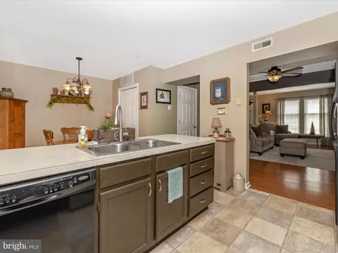 2275 Wetherburne Way, Frederick, MD 21702 photo 18