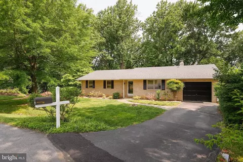 7514 Lovely Ct, Frederick, MD 21702