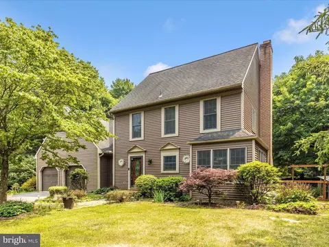 12051 Greystone Dr, Monrovia, MD 21770