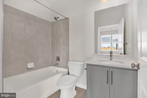 860 Amity St, Frederick, MD 21701 photo 22
