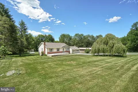 3927 Forest School Rd, Smithsburg, MD 21783