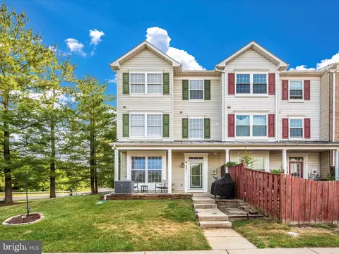 5211 Duke Ct, Frederick, MD 21703