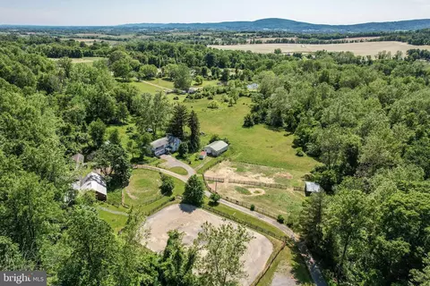 4219 Fishers Hollow Rd, Myersville, MD 21773
