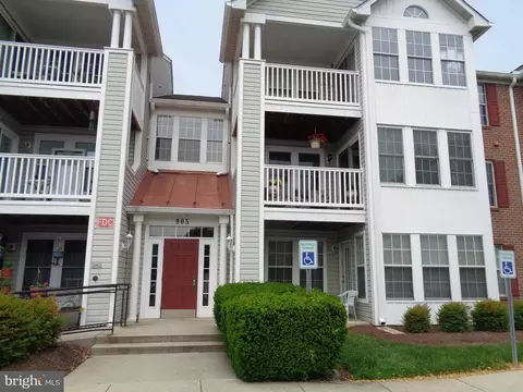 905 Blue Leaf Court #7 1D, Frederick, MD 21701