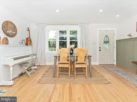 2710 Laura Dr, Frederick, MD 21704 photo 10