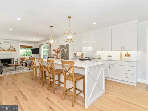 2710 Laura Dr, Frederick, MD 21704 photo 12