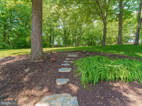2710 Laura Dr, Frederick, MD 21704 photo 47