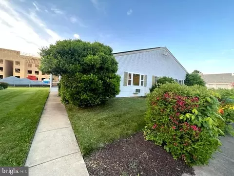 7020 Basswood Rd, Frederick, MD 21703