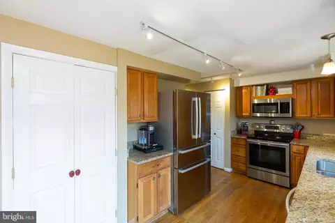 6571 Whetstone Dr, Frederick, MD 21703 photo 6