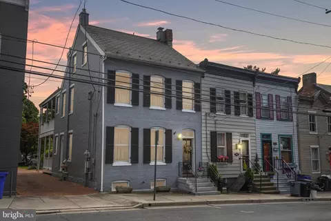 48 E South St E, Frederick, MD 21701