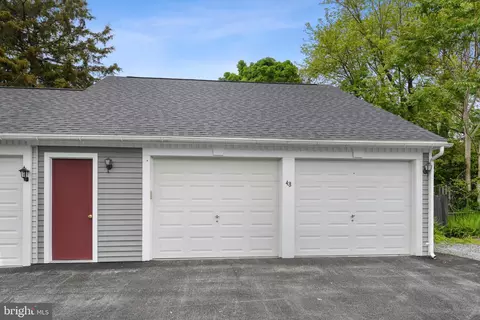 48 E South St E, Frederick, MD 21701 photo 2