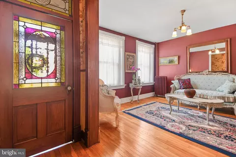 48 E South St E, Frederick, MD 21701 photo 12