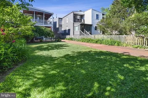 48 E South St E, Frederick, MD 21701 photo 35