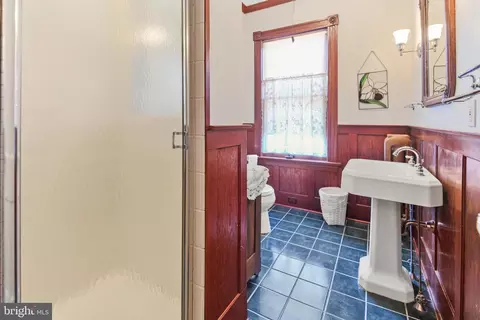 48 E South St E, Frederick, MD 21701 photo 25