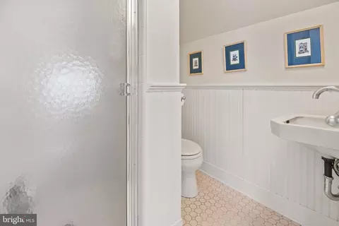 48 E South St E, Frederick, MD 21701 photo 31