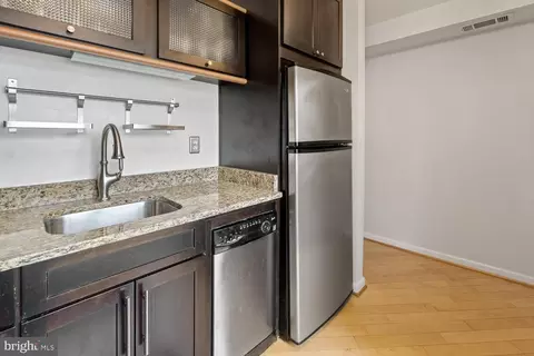 103 E 8th St #103F, Frederick, MD 21701 photo 12
