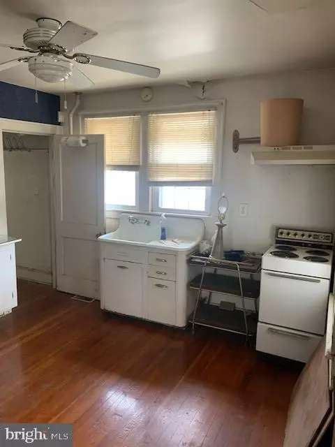 401 Center St, Frederick, MD 21701 photo 6