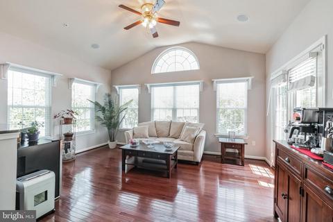 1908 Chamberlain Dr, Frederick, MD 21702 photo 11