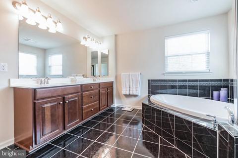 1908 Chamberlain Dr, Frederick, MD 21702 photo 17