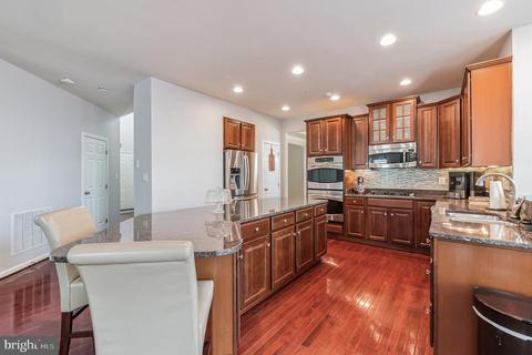 1908 Chamberlain Dr, Frederick, MD 21702 photo 8
