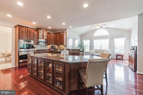 1908 Chamberlain Dr, Frederick, MD 21702 photo 7