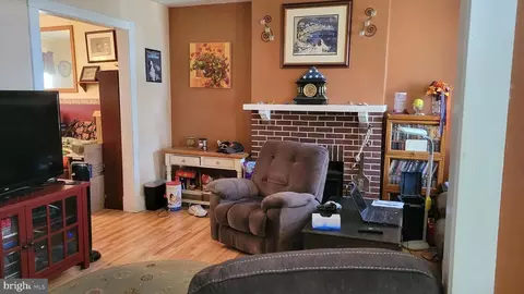 212 E 8th St, Frederick, MD 21701 photo 2