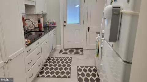 212 E 8th St, Frederick, MD 21701 photo 5