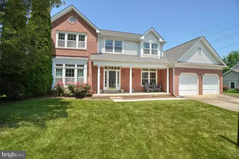 36 Fox Rock Dr, Myersville, MD 21773