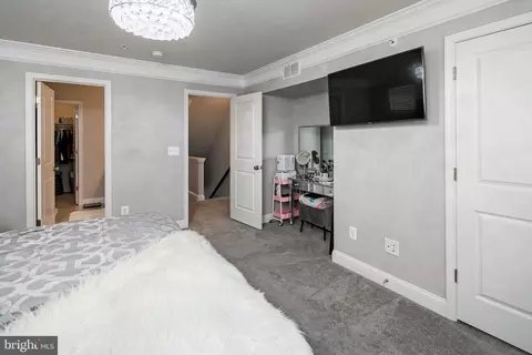 7166 Proclamation Pl, Frederick, MD 21703 photo 13