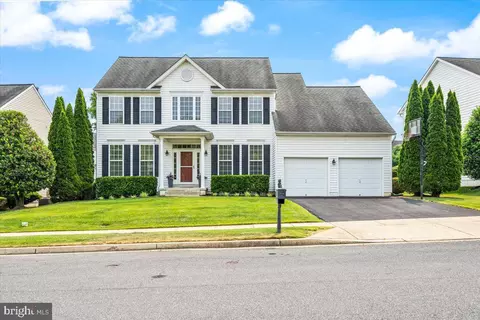 3758 Spicebush Dr, Frederick, MD 21704